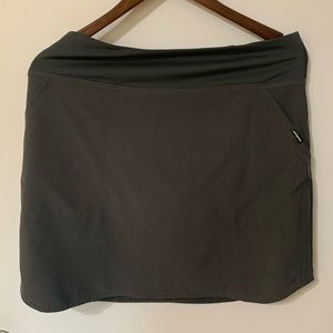 Patagonia - Skort - Women’s Medium - Gray - Used
